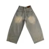 WIDE-LEG JEANS