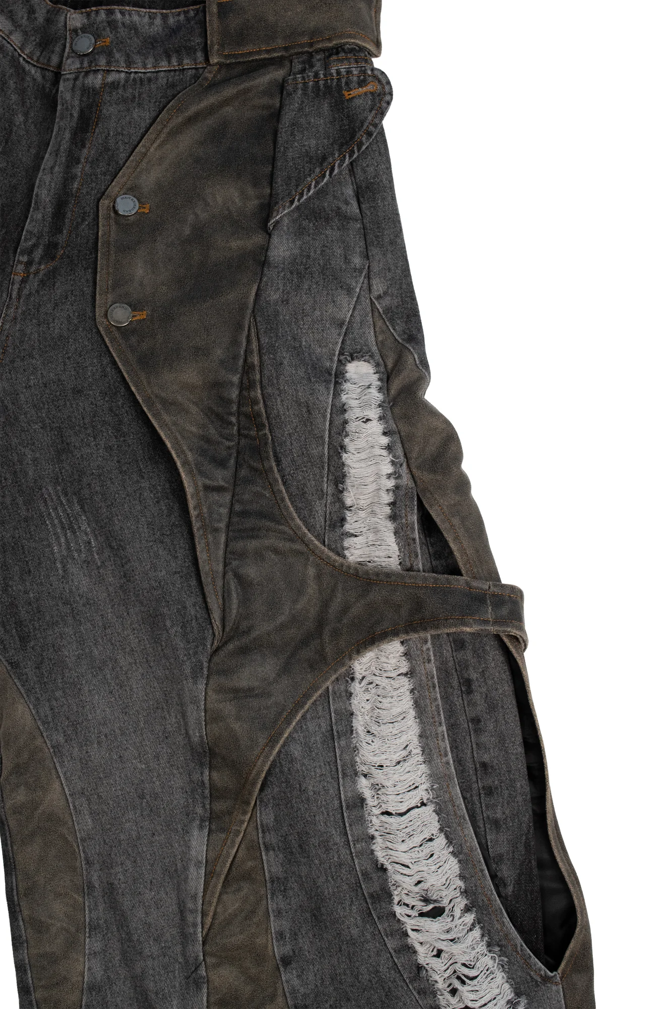 JEANS EROSIONE