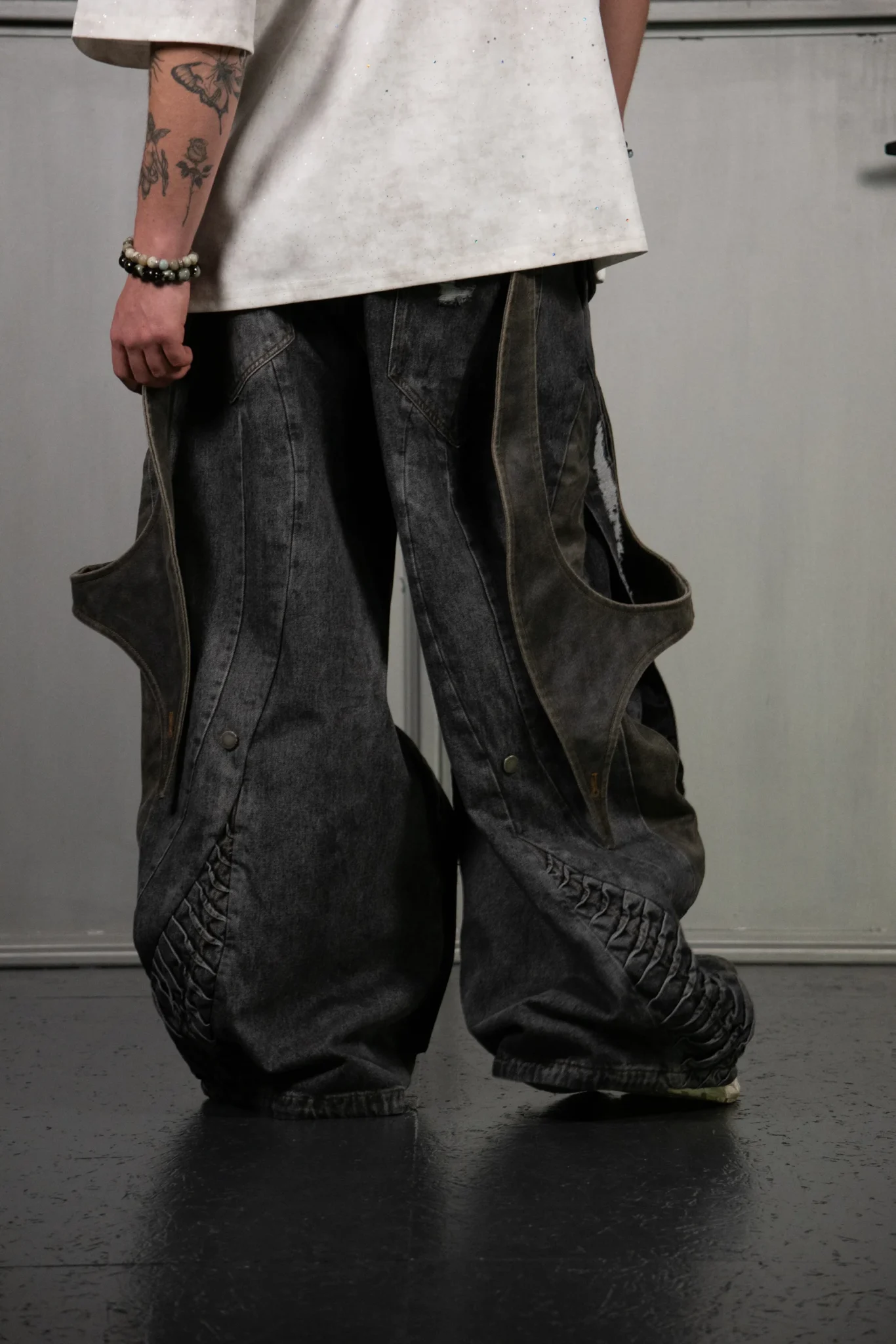 JEANS EROSIONE