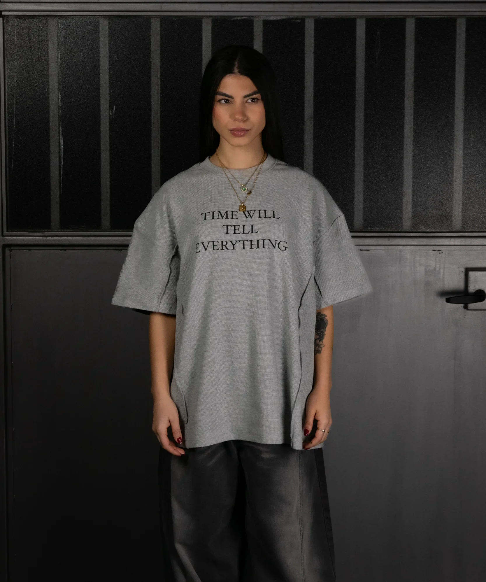 T-SHIRT TIME WILL TELL
